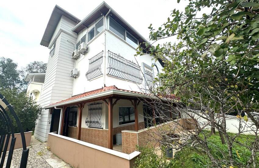 Semi-detached Villa Near the Golf Course in Antalya Kadriye 3