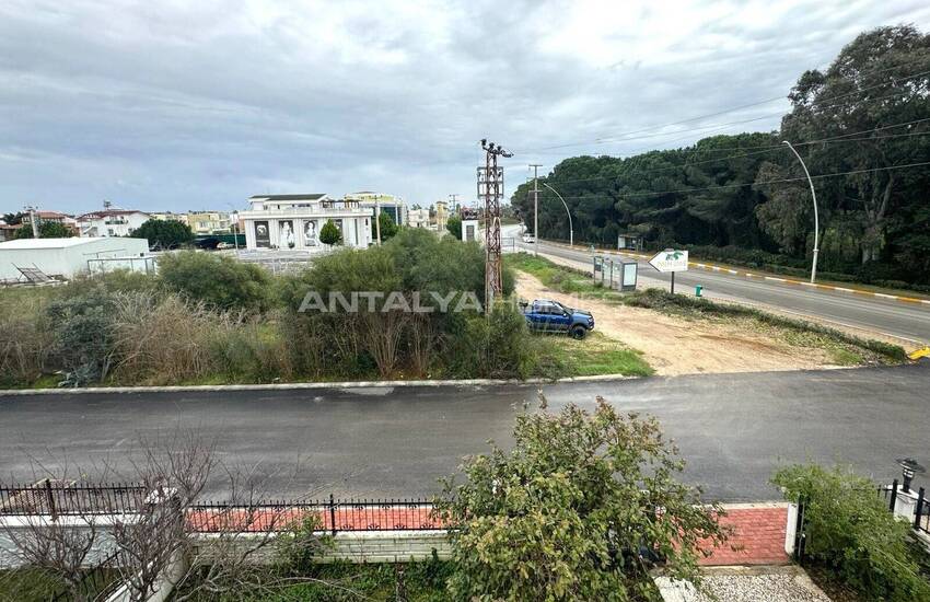 Semi-detached Villa Near the Golf Course in Antalya Kadriye 12