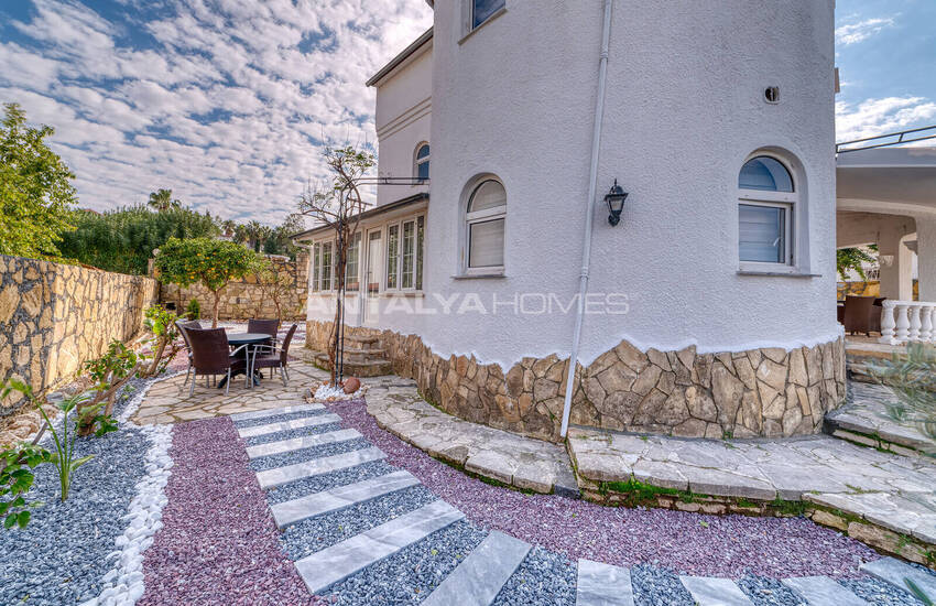 Detached House with Private Pool in Alanya 2