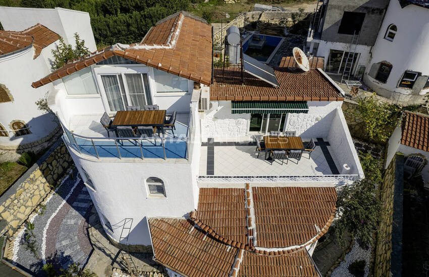 Detached House with Private Pool in Alanya 28