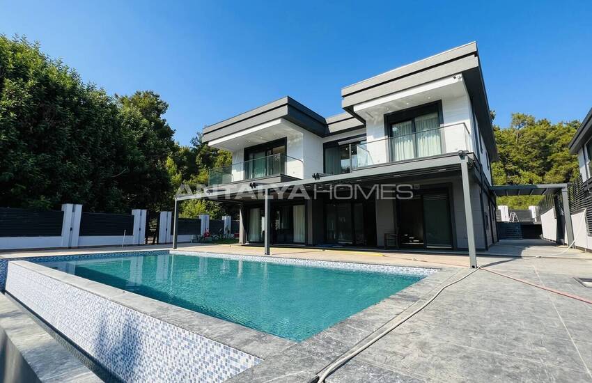 Newly-built House with Investment Potential in Kemer Antalya