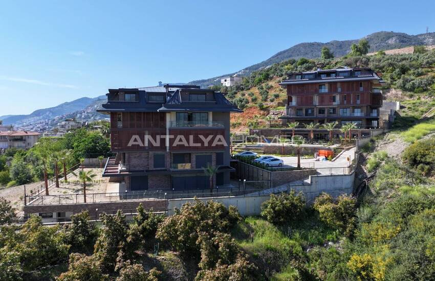 Alanya Cikcilli'de Doğal Atmosfere Sahip Sitede Daireler 5