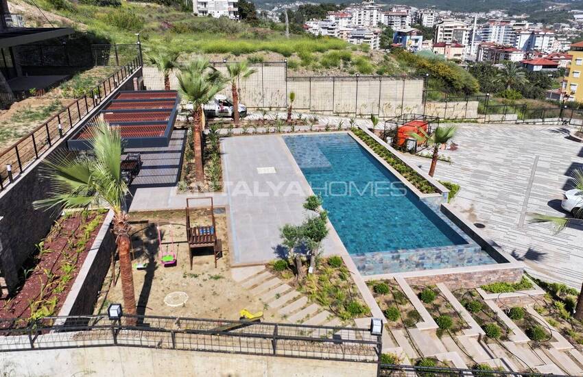 Alanya Cikcilli'de Doğal Atmosfere Sahip Sitede Daireler 1