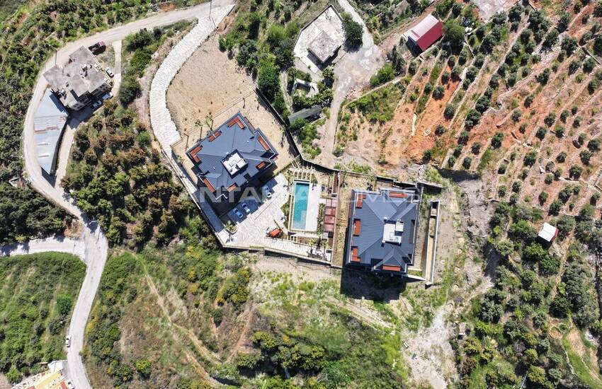 Alanya Cikcilli'de Doğal Atmosfere Sahip Sitede Daireler 8