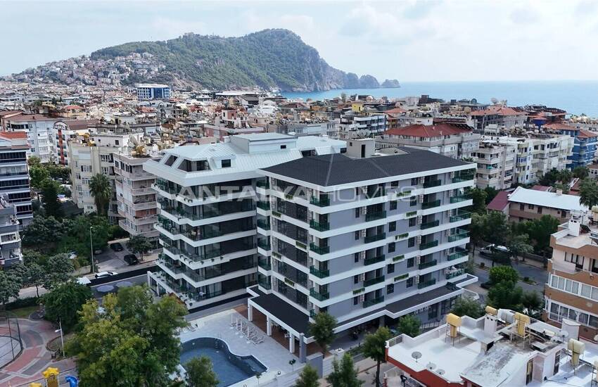 Alanya'da Plaja ve Günlük Olanaklara Yakın Konumda Şık Daireler 6