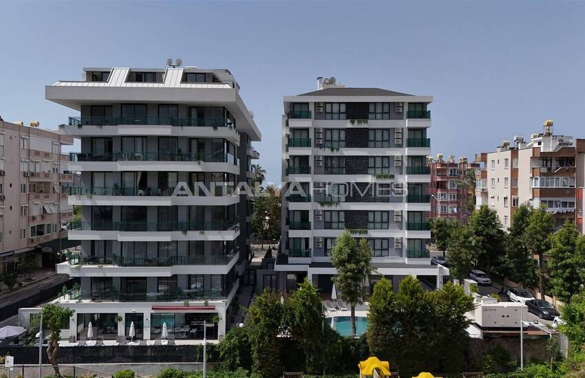 Alanya'da Plaja ve Günlük Olanaklara Yakın Konumda Şık Daireler 4