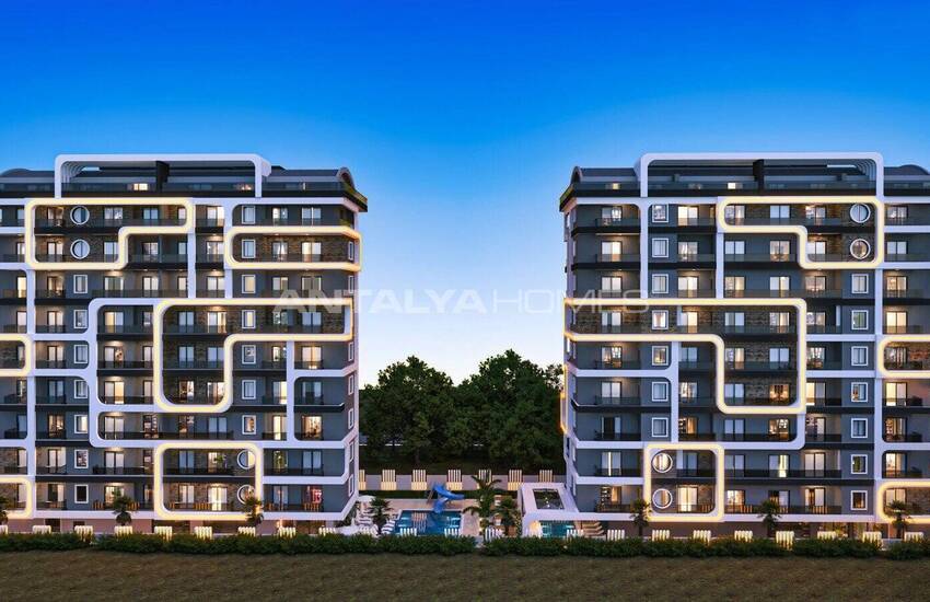 Zee- En Stadszicht Appartementen In Een Complex In Mahmutlar Alanya 1