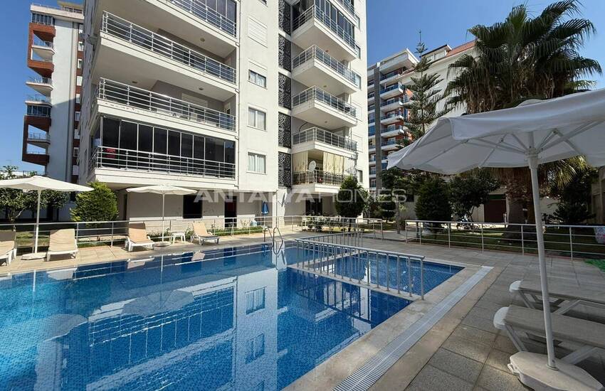 Magnifik Utsiktslägenhet I Centralt Läge I Alanya 1