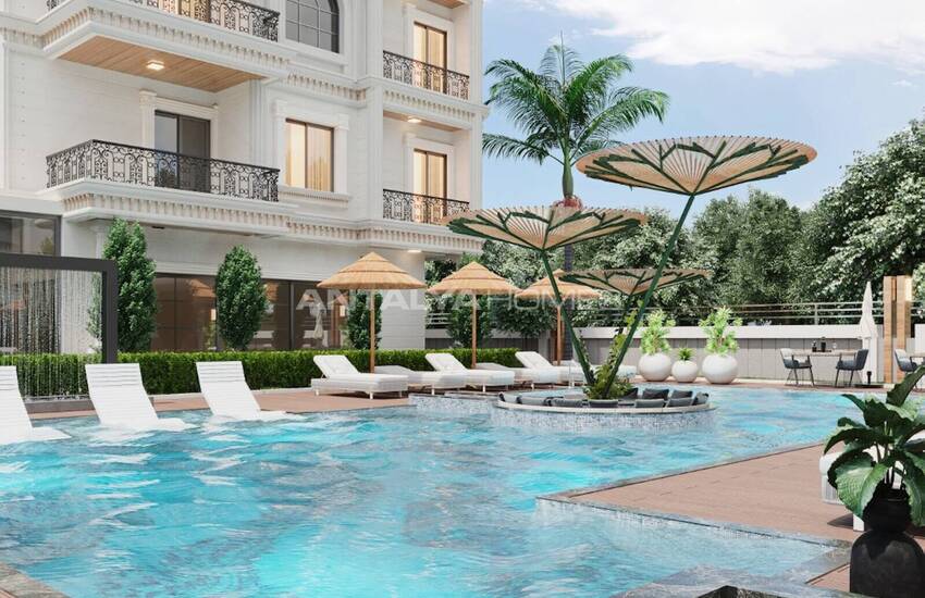 Properties in a Complex with Pool in Alanya Mahmutlar