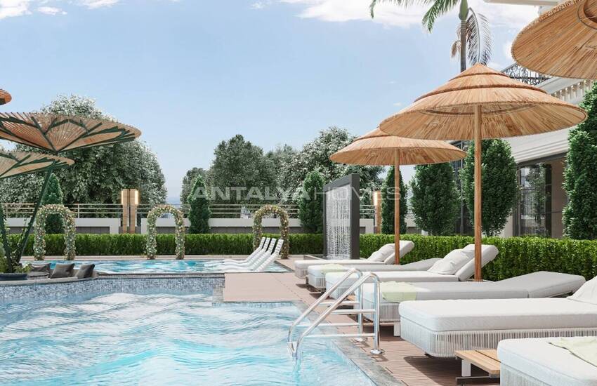 Properties in a Complex with Pool in Alanya Mahmutlar 3