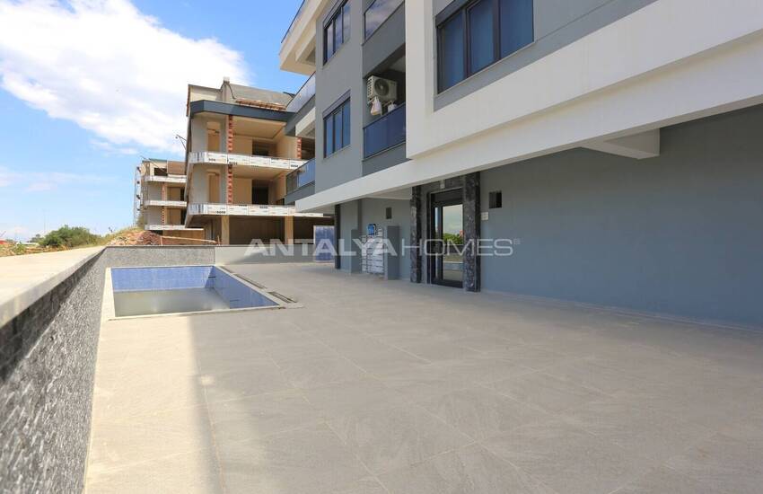 Furnished Flat Close to the Sea in Antalya Konyaaltı 3