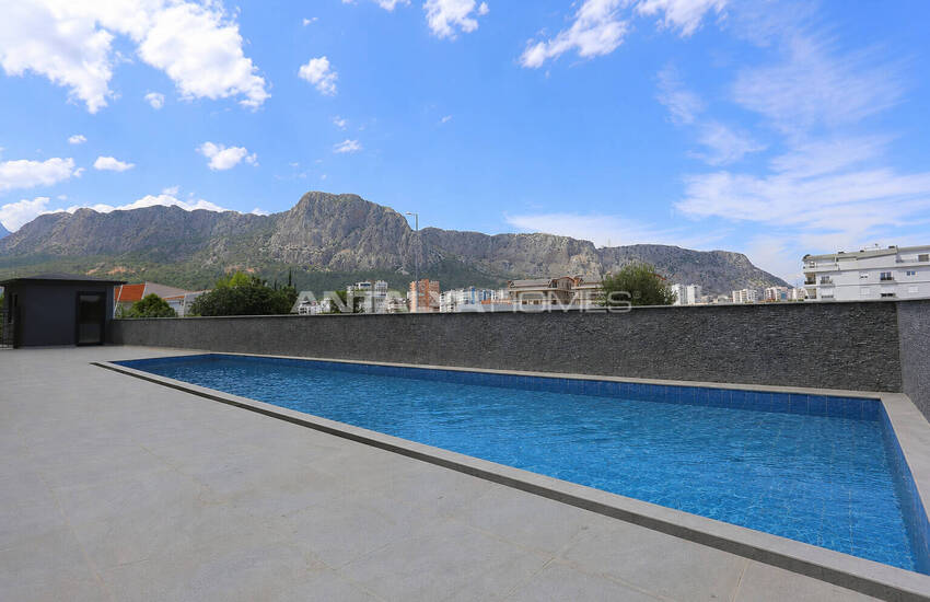 Furnished Flat Close to the Sea in Antalya Konyaaltı 1