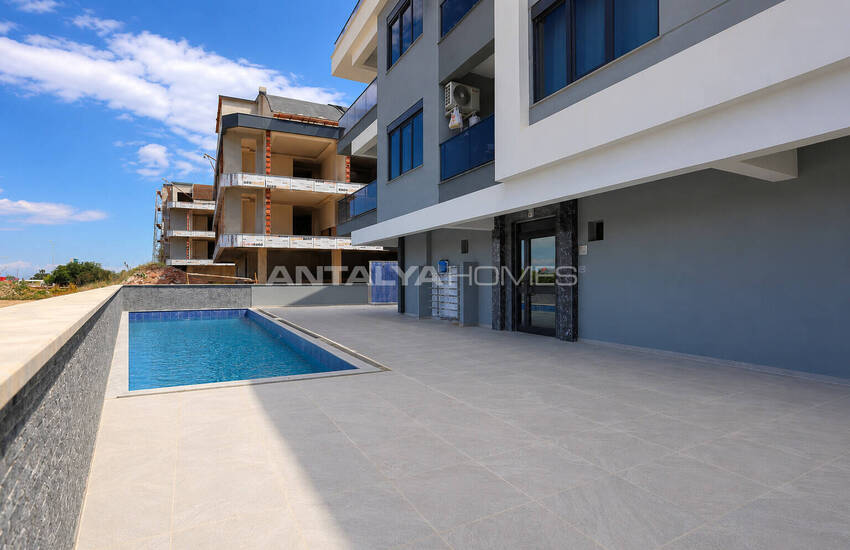Furnished Flat Close to the Sea in Antalya Konyaaltı 3