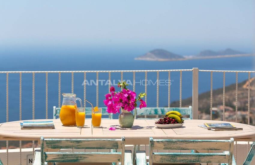 5-bedroom Detached House with Pool in Kas Kalkan 3
