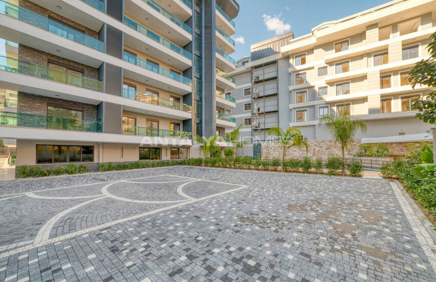 شقق في مجمع بالقرب من البحر في ألانيا 4