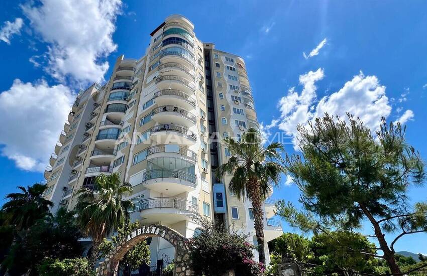 Alanya Mahmutlar'da Havuzlu Sitede Eşyalı Daireler 6