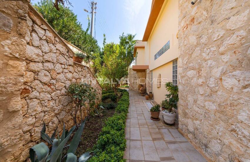 Villa Individuelle De 4 Chambres Avec Piscine À Kalkan Antalya 17