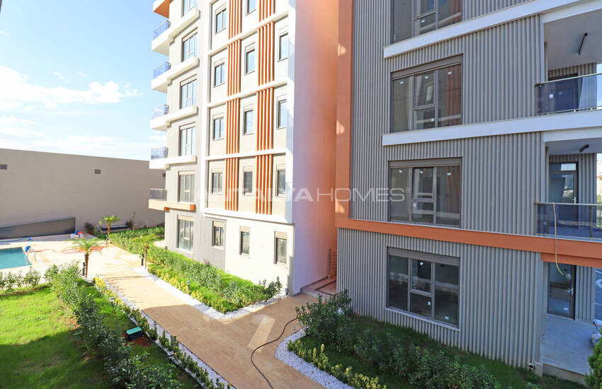 2-bedroom Properties Near Tram Station in Kepez Antalya 2