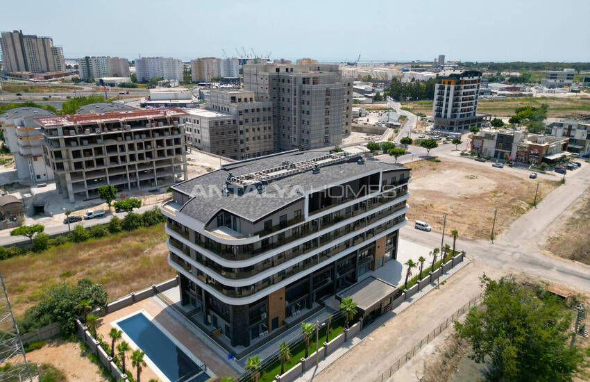 Flats in Vista Concept Near Hospital in Konyaalti Antalya 1