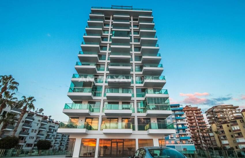 Seafront Flat in a Complex with Amenities in Alanya Mahmutlar 3