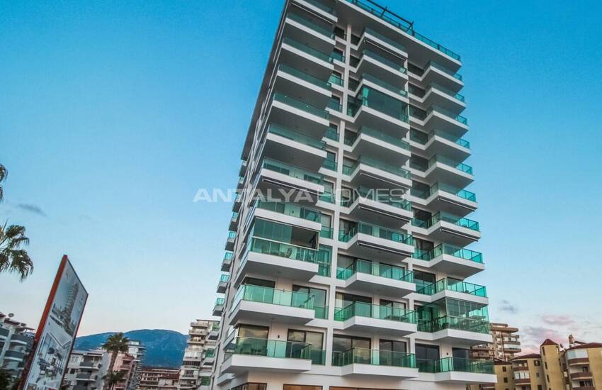 Seafront Flat in a Complex with Amenities in Alanya Mahmutlar 12
