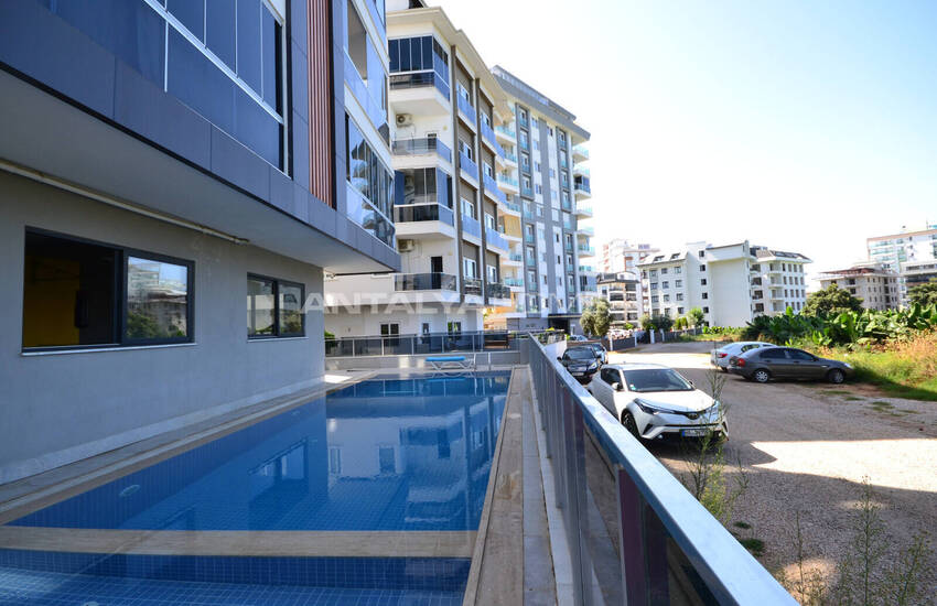 Furnished Flat with City and Mountain View in Alanya Mahmutlar 1