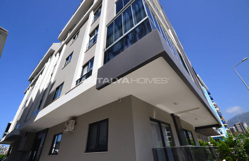 Furnished Flat with City and Mountain View in Alanya Mahmutlar 4