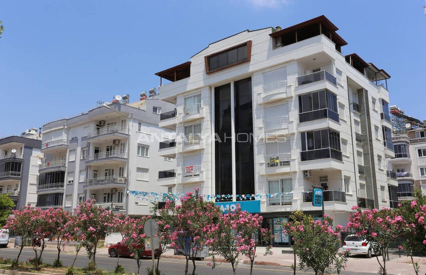 Furnished Flat in a Prime Location in Konyaalti Antalya 3