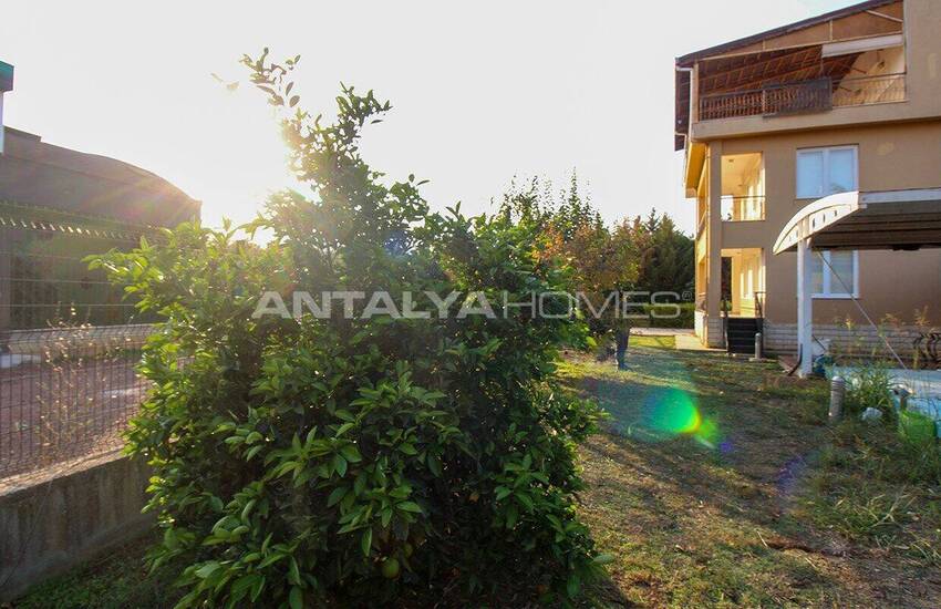 Целое Здание С Большим Участком В Дошемеалты, Анталия 9