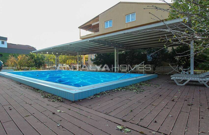 Целое Здание С Большим Участком В Дошемеалты, Анталия 10