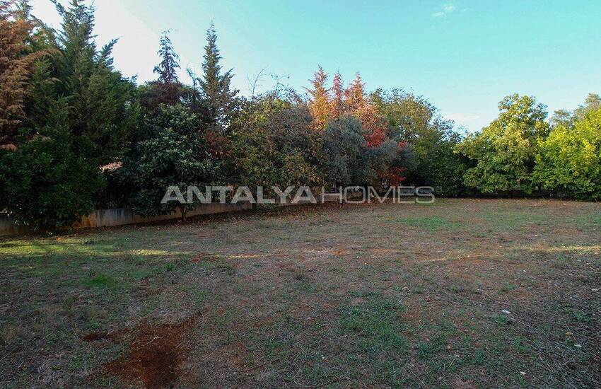 Целое Здание С Большим Участком В Дошемеалты, Анталия 13