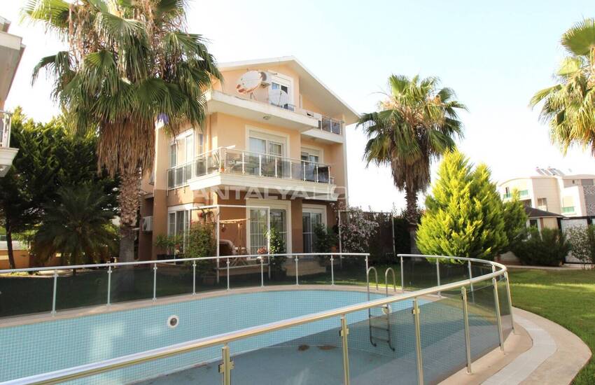 Ready-to-move House in a Complex Near Golf Courses in Antalya Belek 2
