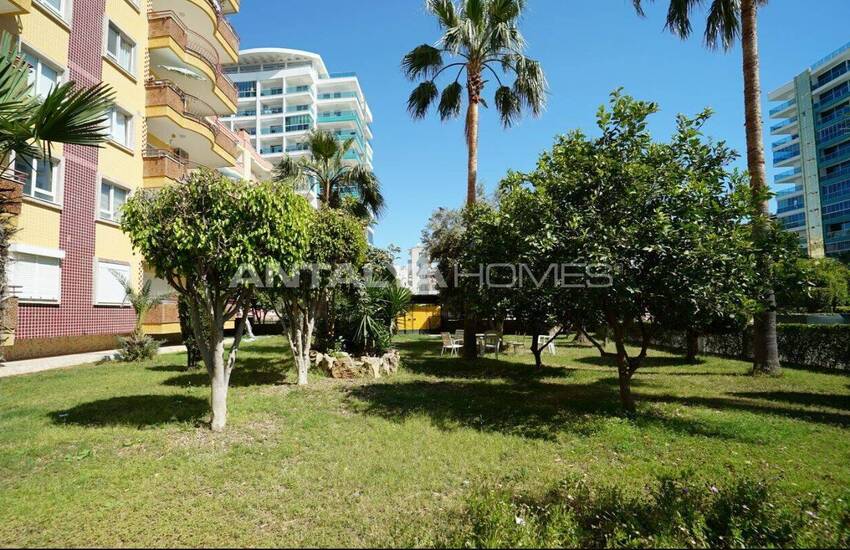 Stylish Property Near the Sea in Alanya Mahmutlar 3