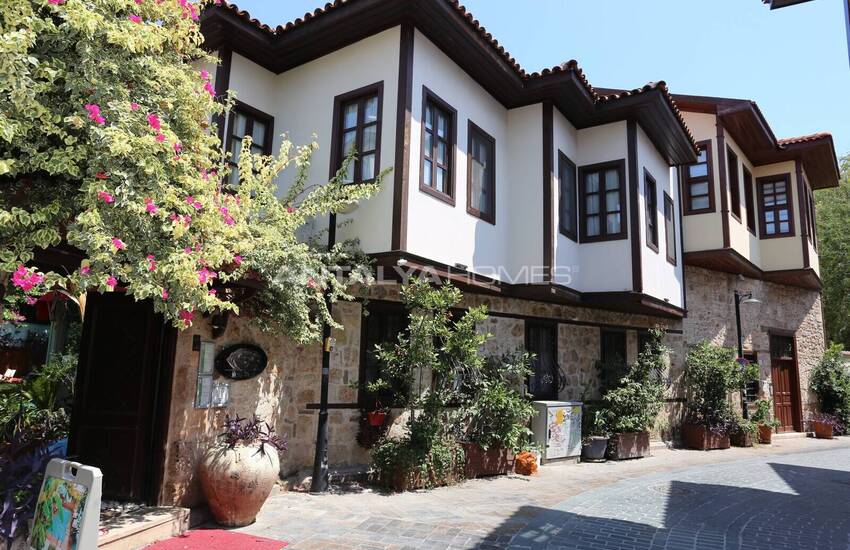 Möblierte Investment-villa In Der Nähe Der Altstadt In Antalya