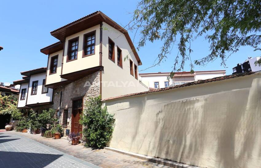 Gemeubileerde Investeringsvilla Nabij De Oude Stad In Antalya 3
