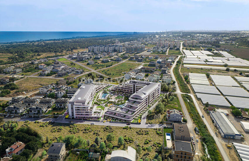 شقق في مجمع سكني بالقرب من الشاطئ في أنطاليا كوندو 12