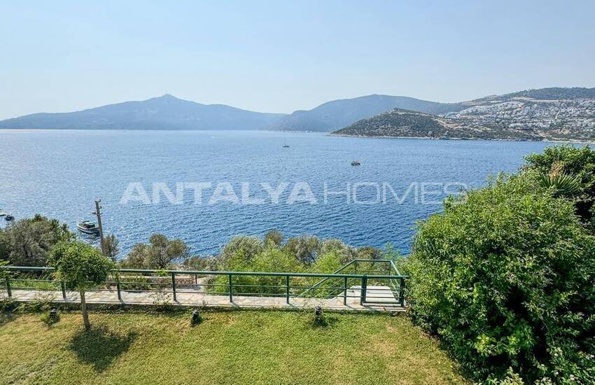 Freistehendes Haus Mit Meerblick Und Privatstrand In Kalkan Antalya 7