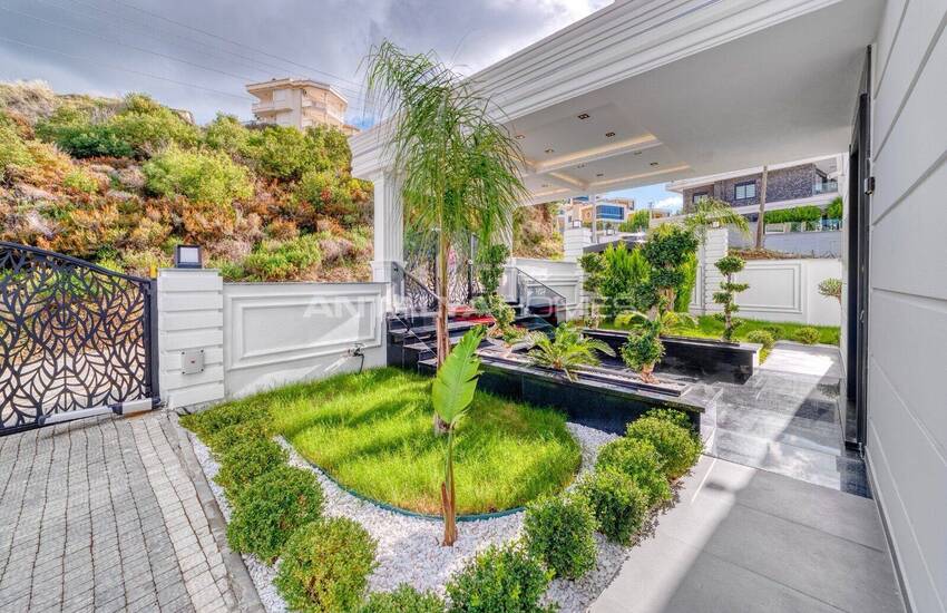 Alanya Kargıcak'ta Deniz Manzaralı Şık Tasarımlı Müstakil Villa 8