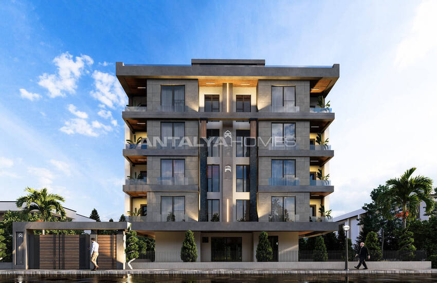 Antalya Konyaaltı'nda Plaja Yakın Havuzlu Otoparklı Sitede Daireler 3