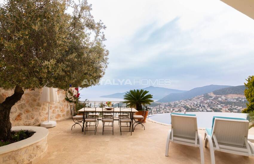 4-bedroom Sea-view House with Pool in Antalya Kalkan 17