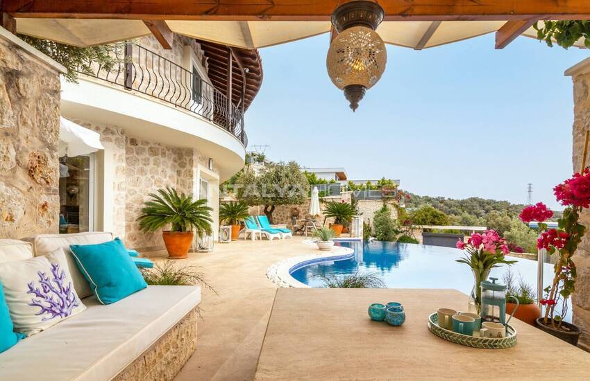 4-bedroom Sea-view House with Pool in Antalya Kalkan 4