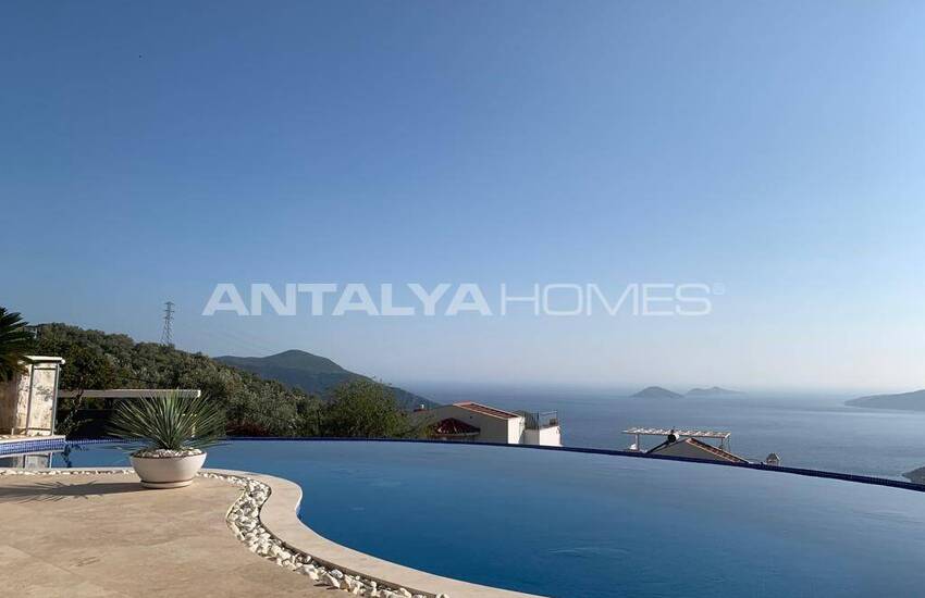 4-bedroom Sea-view House with Pool in Antalya Kalkan 8