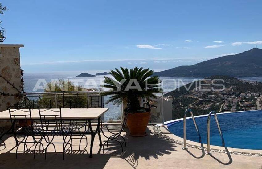 4-bedroom Sea-view House with Pool in Antalya Kalkan 16