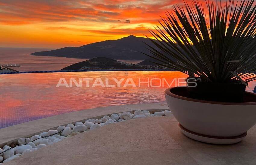 4-bedroom Sea-view House with Pool in Antalya Kalkan 22