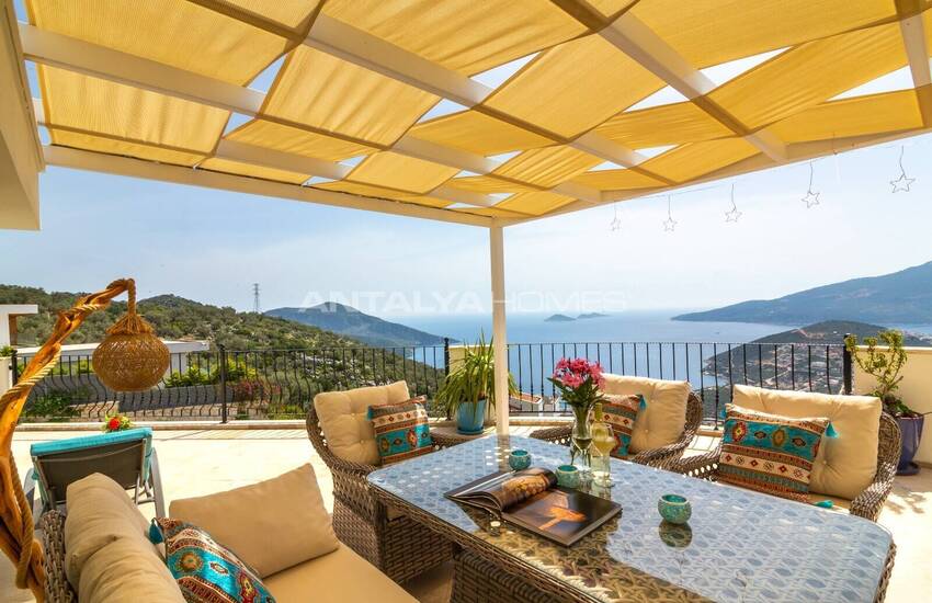 4-bedroom Sea-view House with Pool in Antalya Kalkan 9