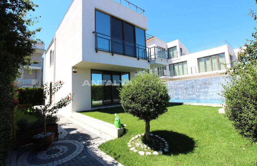 Maison Individuelle Avec Piscine Près De Golf À Belek Antalya 4