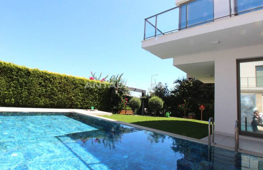 Maison Individuelle Avec Piscine Près De Golf À Belek Antalya 9