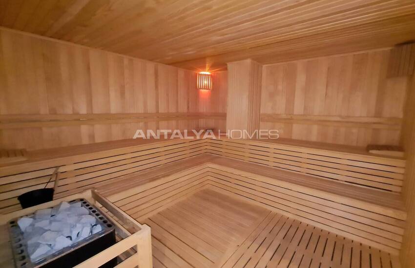 Alanya'da Zengin Olanaklı Sitede Şehir ve Dağ Manzaralı Daireler 16