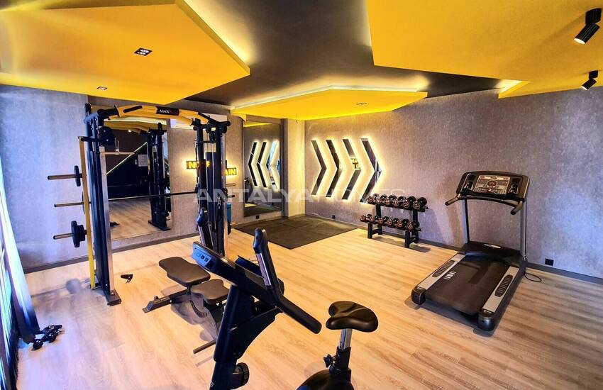 Alanya'da Zengin Olanaklı Sitede Şehir ve Dağ Manzaralı Daireler 14