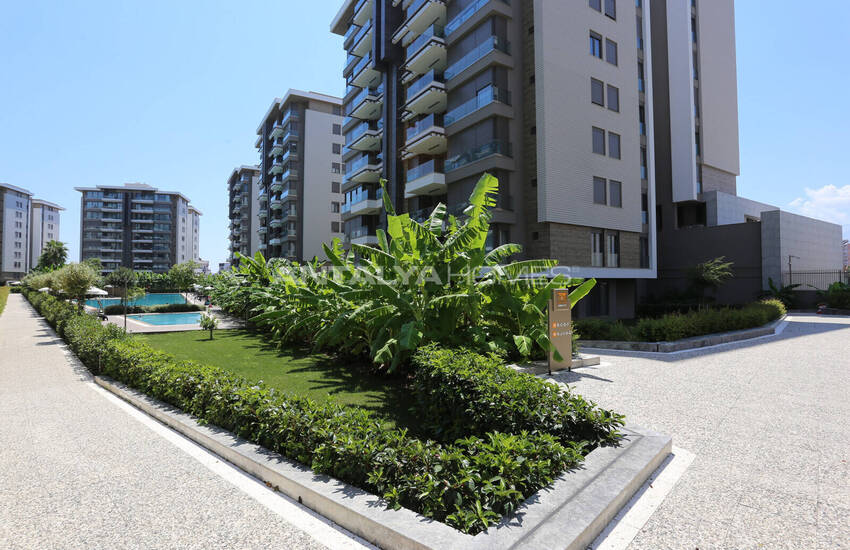 Antalya Konyaaltı'nda Seçkin Sitede Eşyalı 2+1 Daire  16